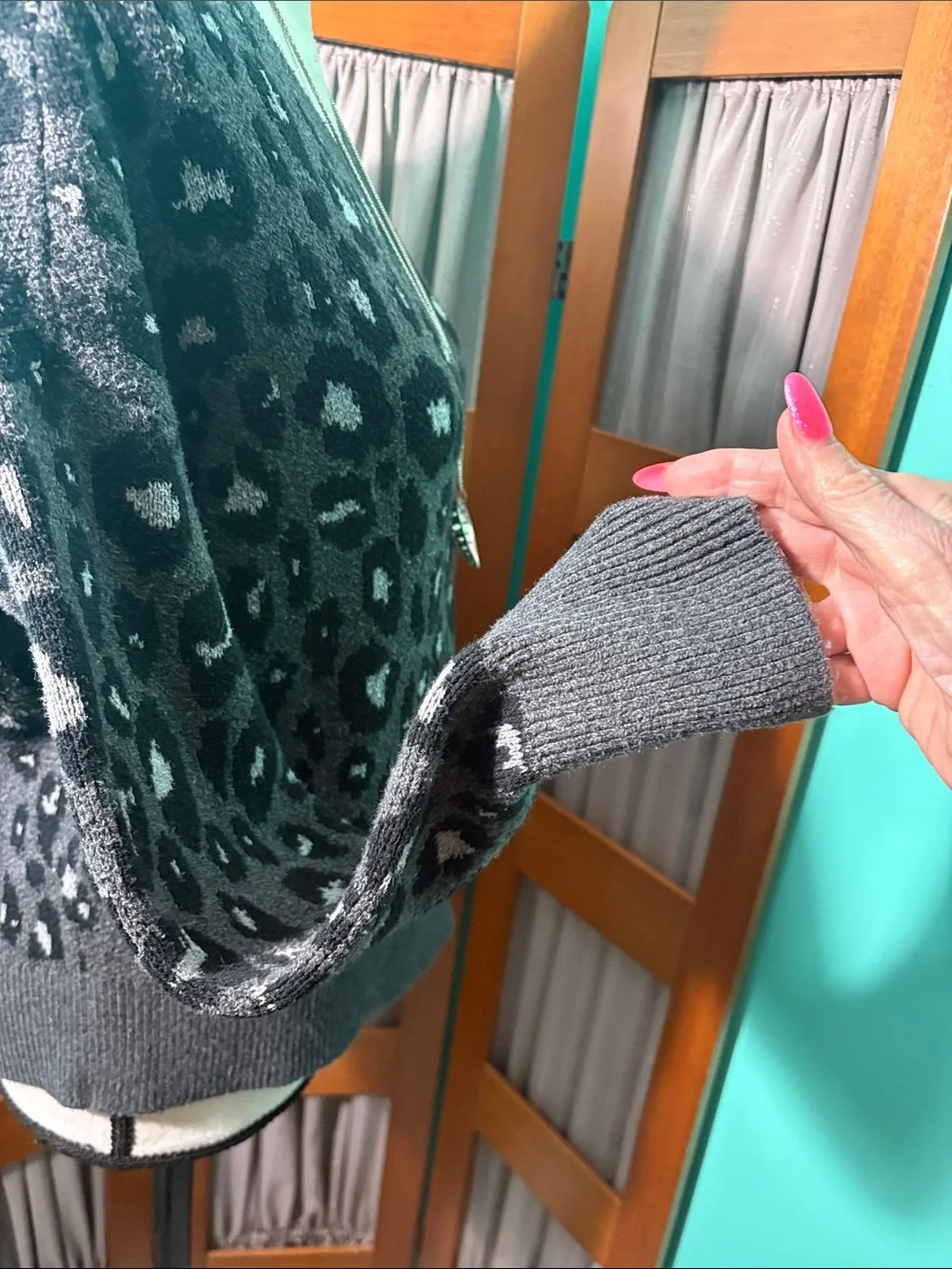 Lucky Brand Gray Leopard Print Crewneck Sweater